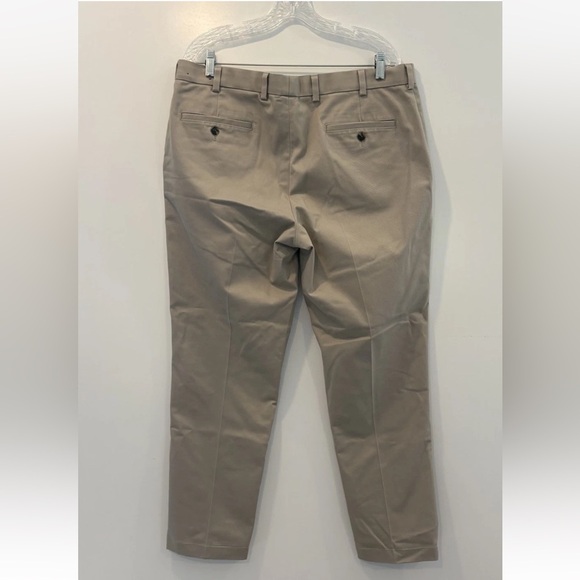 Brooks Brothers Advantage Chino Milano Pants Beige Men’s Size 37W 30L - Picture 3 of 7
